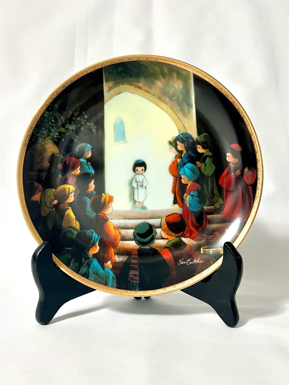 Signed Decorative Collector Plate with Gold Rim - Multicolor.Jesus in the Temple